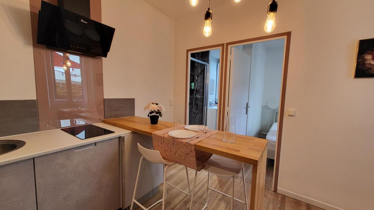 Escapade A Lourdes Dans Beau T2 Avec Terrasse - Proche Gare Et Centre Ville 외부 사진